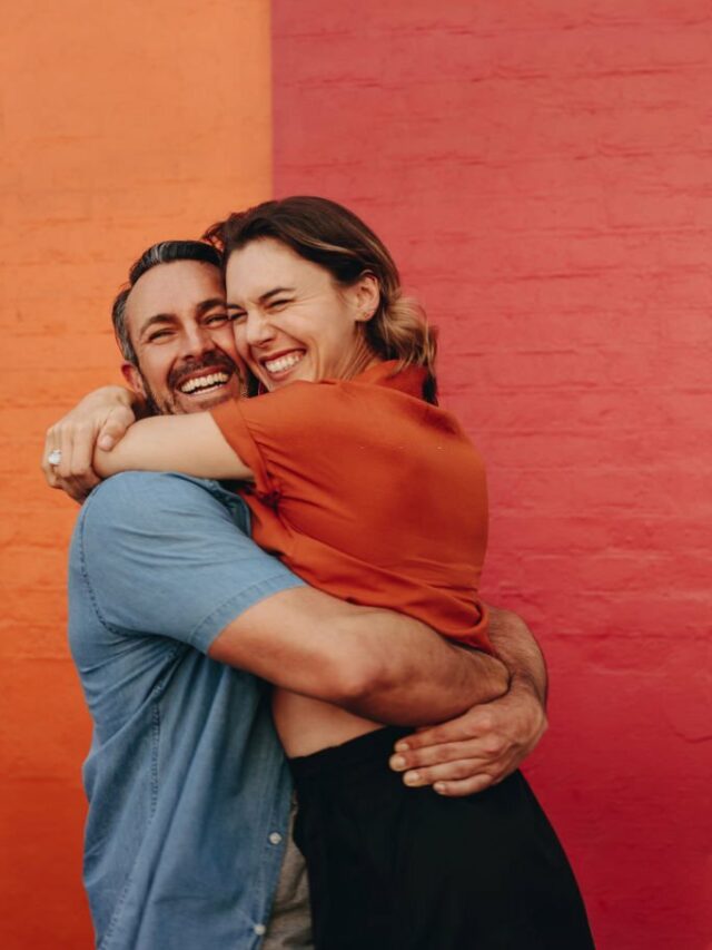 हमेशा रहेंगे खुश, ये खाने से बढ़ेंगे Happy Hormones